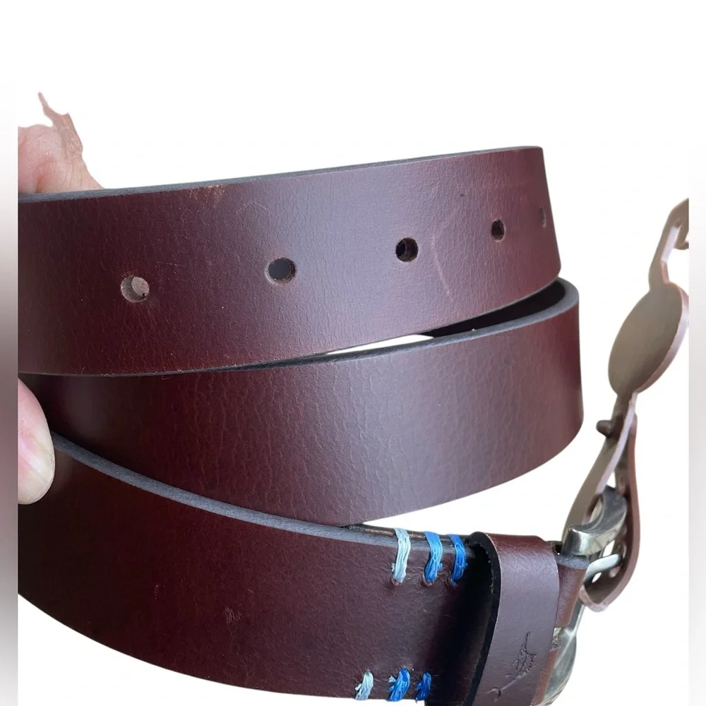 Tommy Bahama Men’s Genuine Leather Belt in Brown  NWT